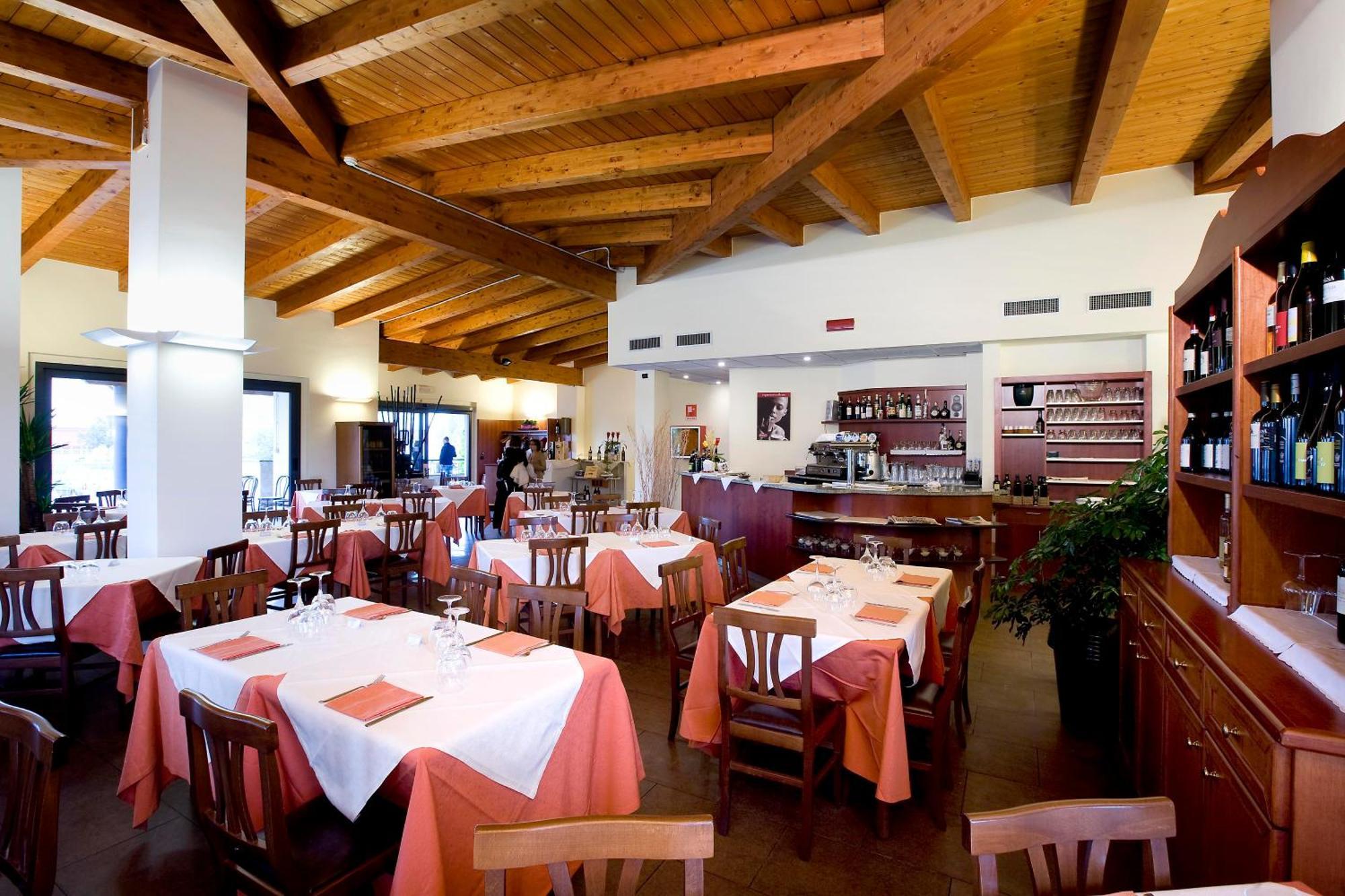 פיאנצה Hotel Gallia מראה חיצוני תמונה
