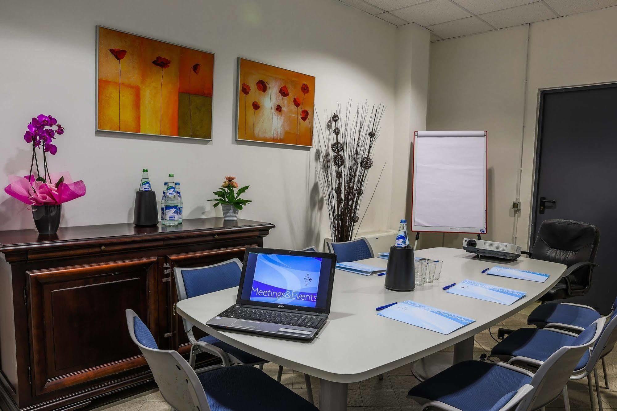 פיאנצה Hotel Gallia מראה חיצוני תמונה